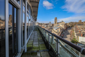 Photo 9- click for photo gallery